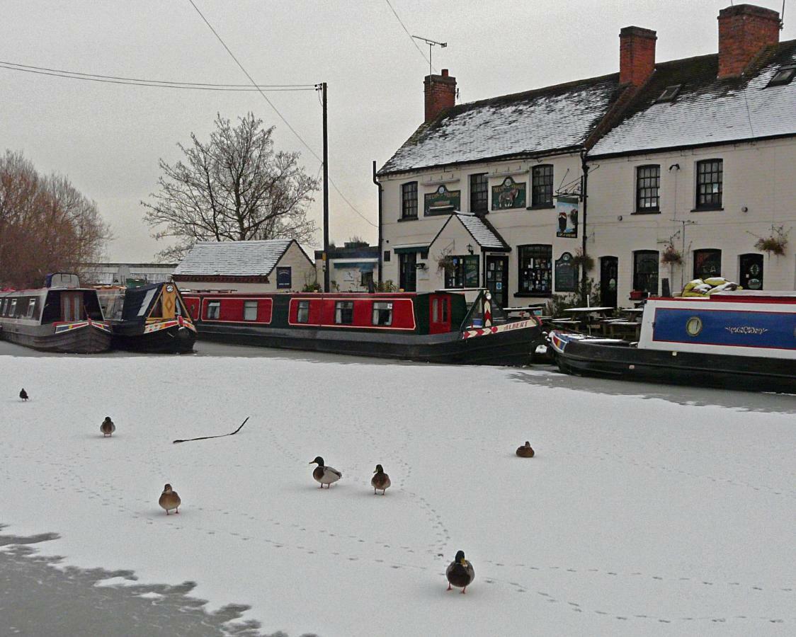 Fergies Canal Side Cottage Warwick  Exteriör bild